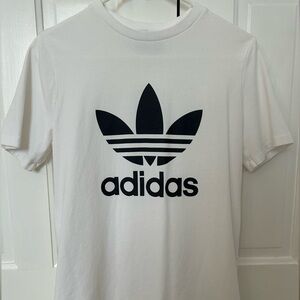 Adidas T-Shirt